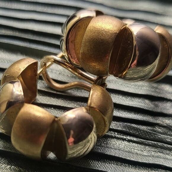 Le Gi's Brushed Tri Color Gold Hoop Earings Fine Jewelry - Picture 1 of 5